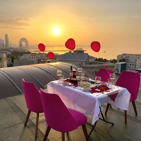 Avi Hotel บากู ภายนอก รูปภาพ