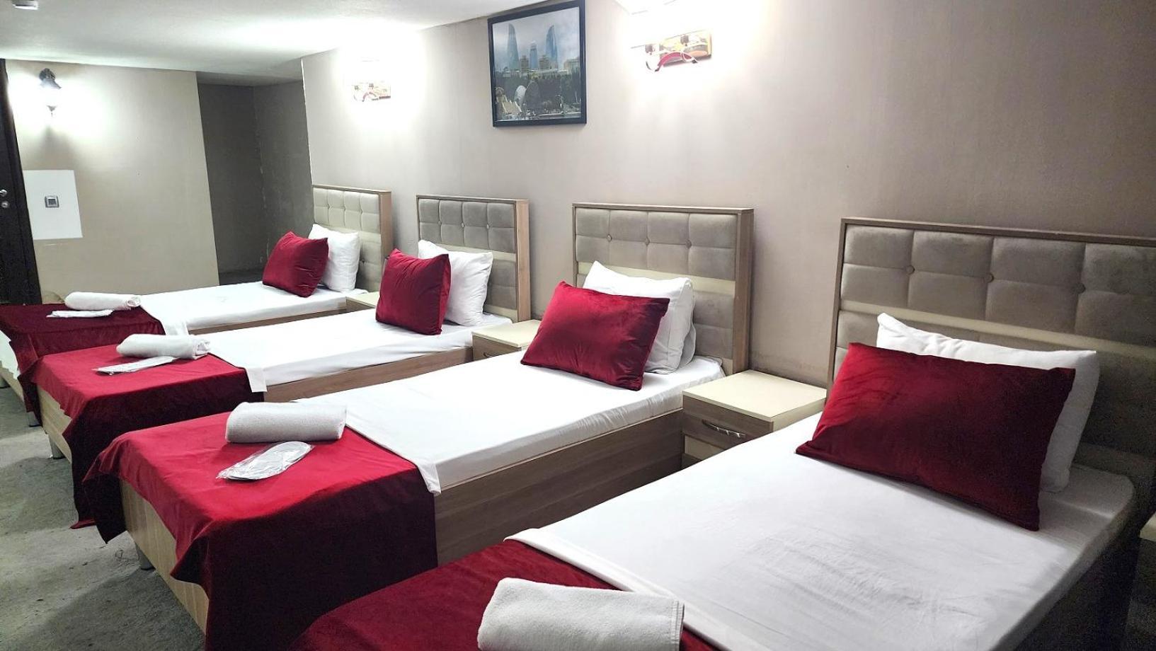 Avi Hotel บากู ภายนอก รูปภาพ