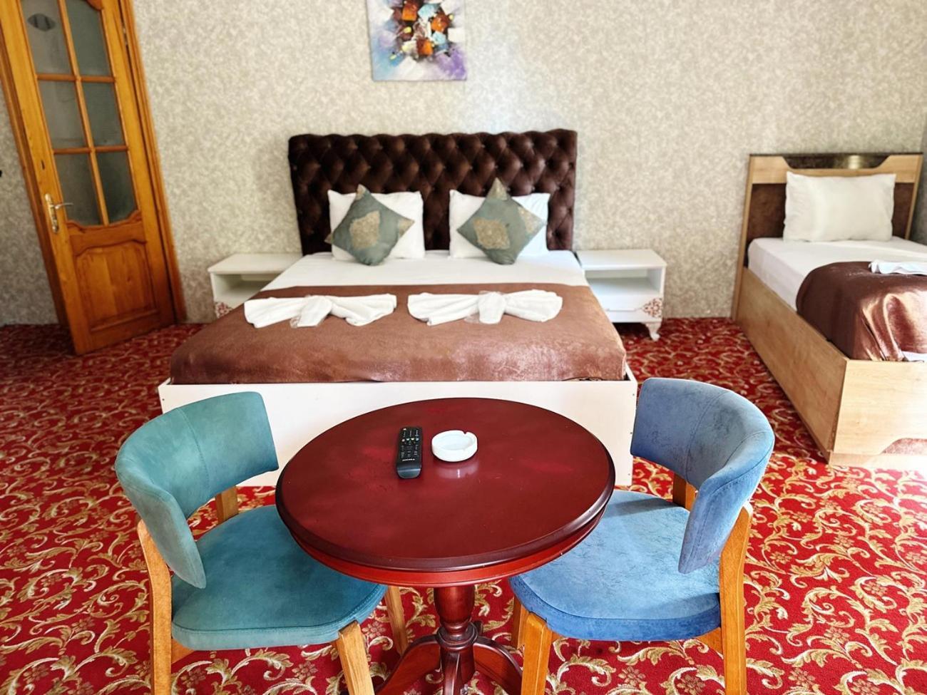 Avi Hotel บากู ภายนอก รูปภาพ