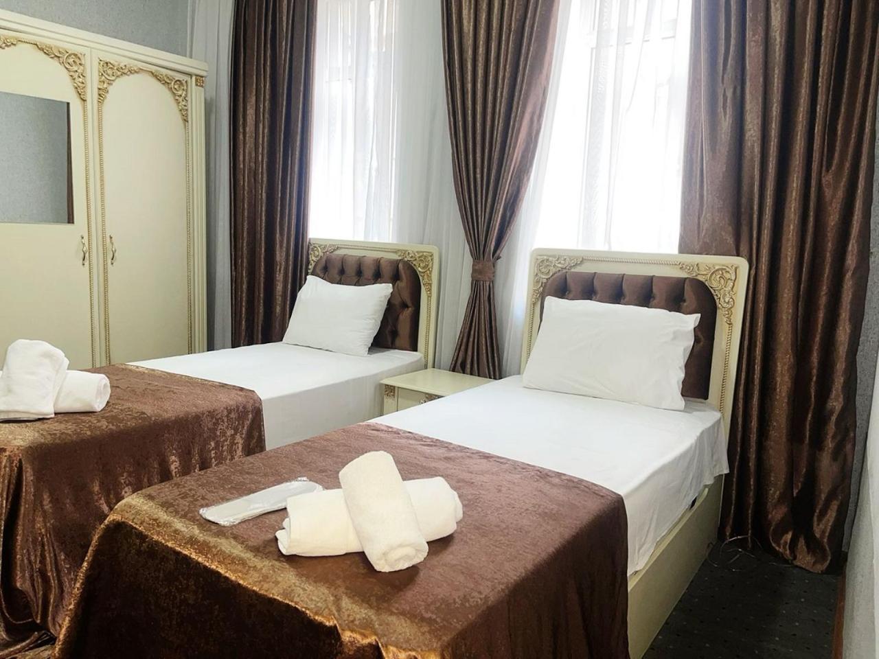 Avi Hotel บากู ภายนอก รูปภาพ