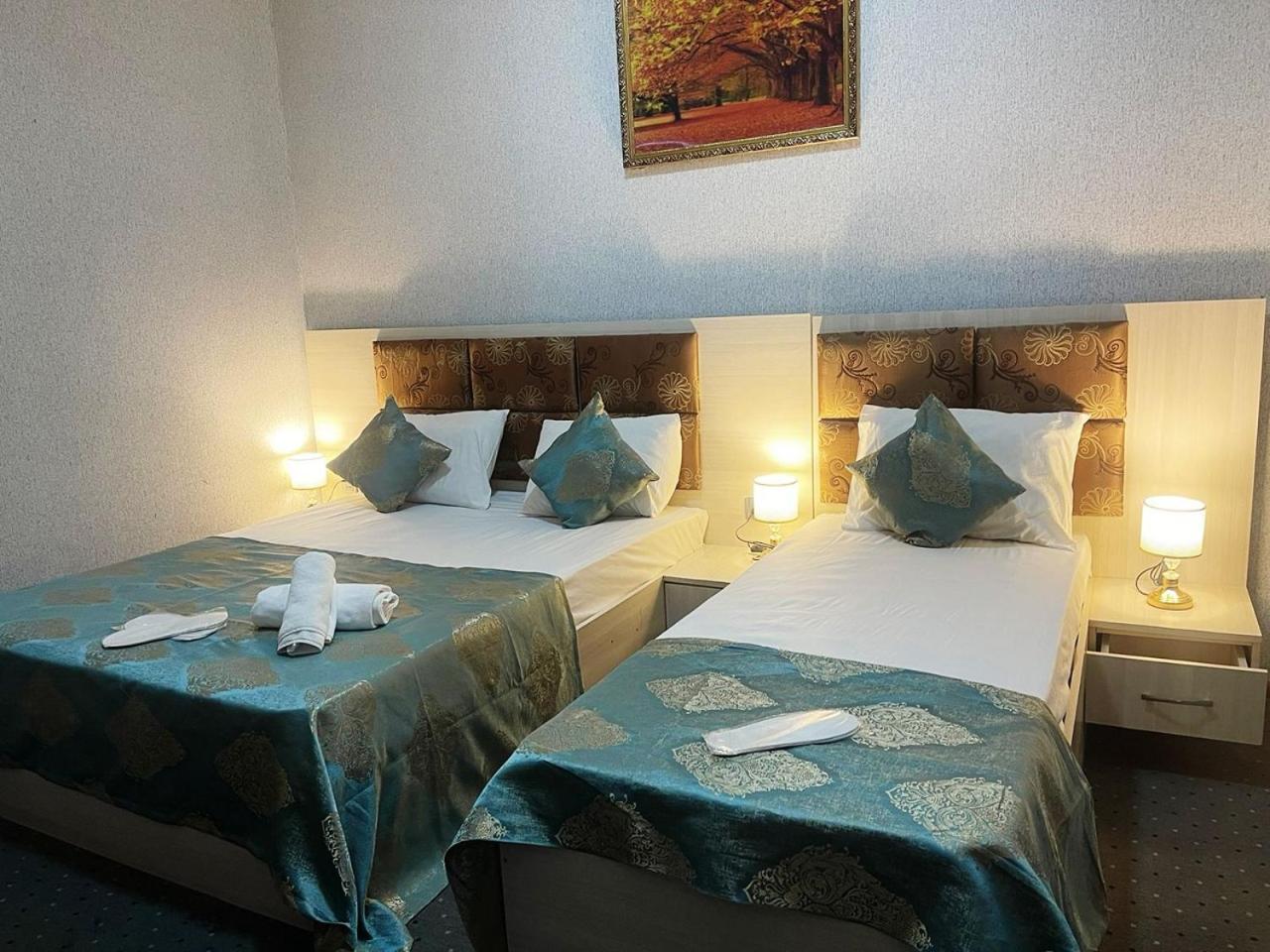 Avi Hotel บากู ภายนอก รูปภาพ